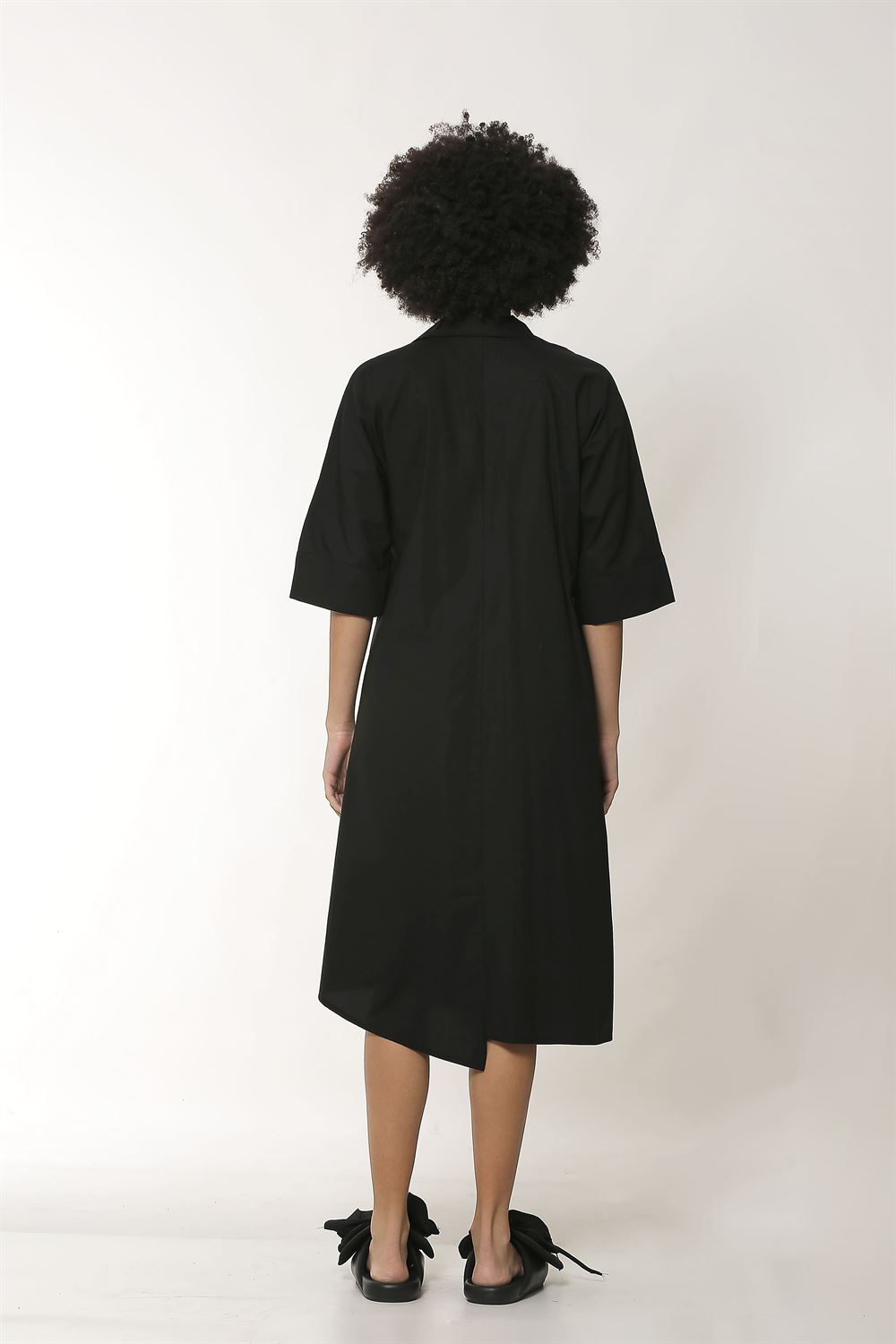 İnci Düğme Detaylı Poplin Elbise-Siyah